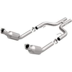 MagnaFlow 2005-2010 Ford Mustang HM Grade Federal / EPA Compliant Direct-Fit Catalytic Converter