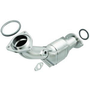 MagnaFlow 2000-2004 Toyota Tacoma California Grade CARB Compliant Direct-Fit Catalytic Converter